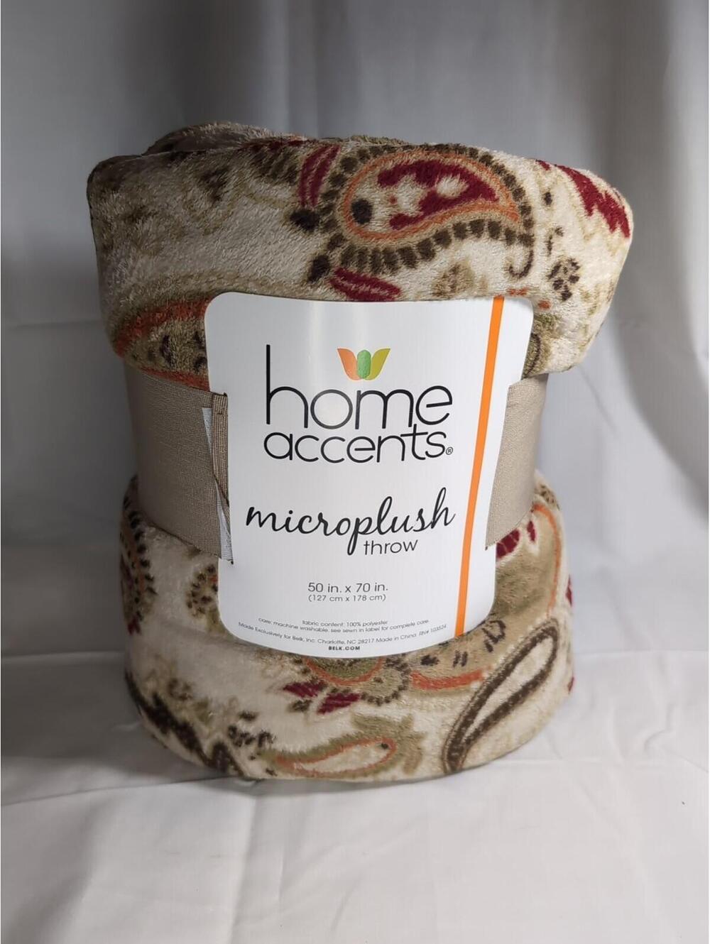 home accents microplush throw (50 in x 70 in) NEW - Soft, cozy, easy care M-29